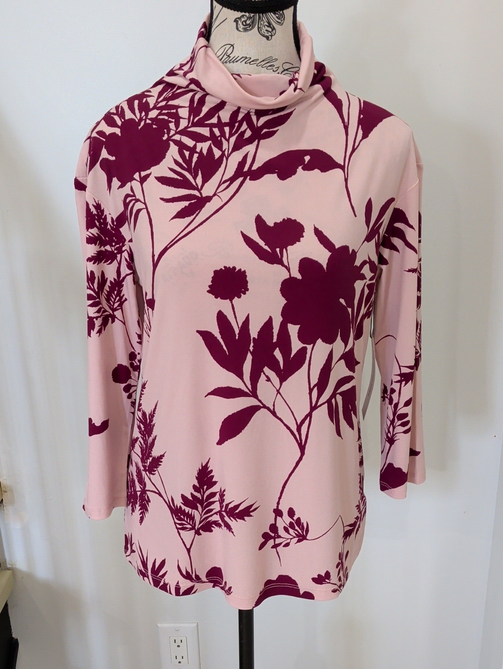 LIZ CLAIBORNE | Women's Pink//Red Colourblock Floral Turtleneck Top